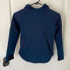 Boys Under Armour Youth Small Hooded Sweatshirt with side zipper and pocket